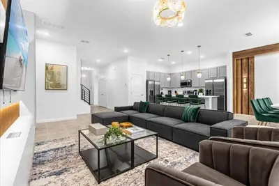 Image de 10 Bedrooms/ 9 Bathrooms/ Paradiso Grande (6098hs)