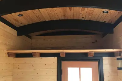 Image de The Sequoia Large Tiny House - Luxury Tiny Home on River Front in Rocky Mtns