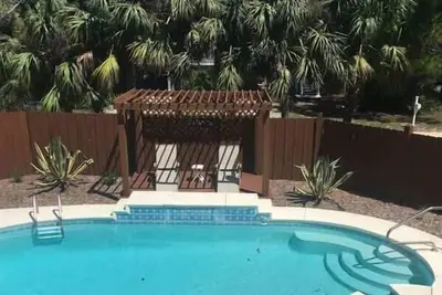 Image de Golf Cart Private pool Bay and Beach Access Pet Friendly