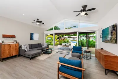 Image de Surf Haven: Stylish Avellanas Beach Villa