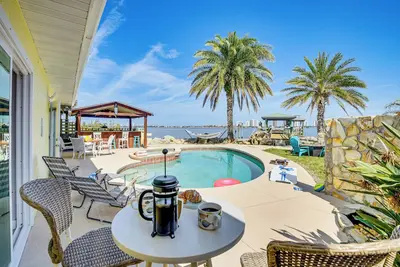 Image de Waterfront Daytona Escape w/ Pool & Game Room!