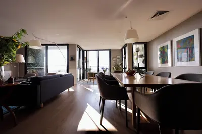 Image de Luxury stay with Sweeping City Views
