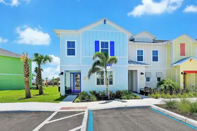 Image de Breezy Blue Villa near Disney with Margaritaville Resort & Island H20 Waterpark.