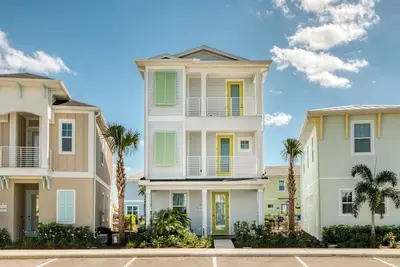 Image de Vibrant Cottage with Private Pool near Disney with Margaritaville Resort &.