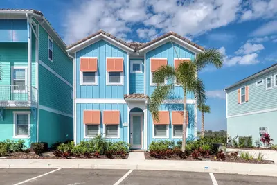 Image de Lake View Cottage with Private Pool near Disney and Margaritaville Resort &.