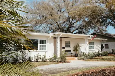 Image de Midtown Tampa Home - Newly Renovated -Center of Tampa