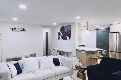 Image de 2br Guest Suite at The Blue House