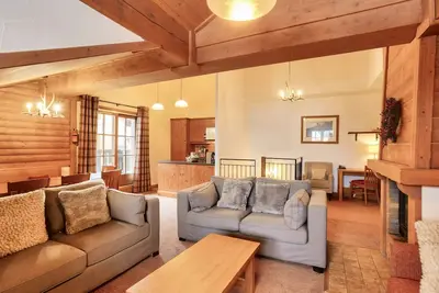 Image de 5-Zimmer-Maisonette für 10 Personen – Prestige
