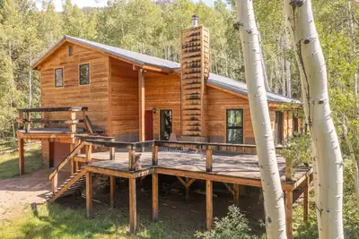 Image de New! Secluded & Cozy Gold Creek Cabin Fire-pit / Atv & Hiking Trails / Gameroom