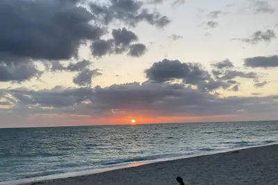 Image de Gulf of America. . . Private Beach and Heated Pool. \nThe perfect beach cottage