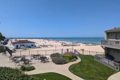 Image de Harbours #4 - Lake front, pool, private beach