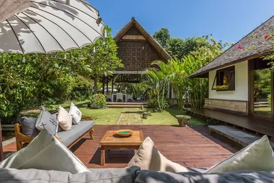 Image de Comfy 3br Villa Close to Beach W/ Great Pool, Bali Villa 2214