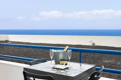 Image de Beau studio face à la mer à Costa Adeje
