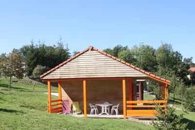 Image de Chalet Zinnia avec vue sur les montagnes, piscine partagée et Wi-Fi