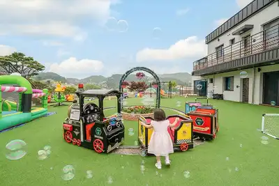 Image de Gapyeong Pinetree Kids Pool Villa