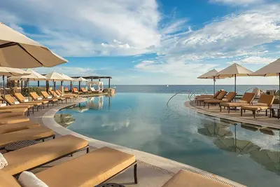 Image de 𝐅𝐢𝐧𝐝𝐢𝐧𝐠 𝐌𝐞𝐢𝐥𝐢 Paradise Grand Solmar Land's End Resort+Amenities. 1br