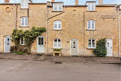 Image de Cosy yet stylish Cotswold holiday cottage - Rosewood Cottage