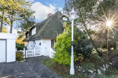 Image de Stina - Hoch Moderne Frisch Renovierte Oase, Bietet Großzügig Platz!