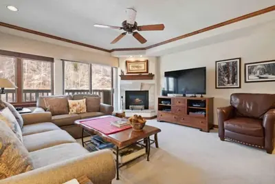 Image de Saint James Place 335
