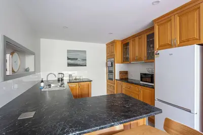 Image de Cosy Unit With a Sea View