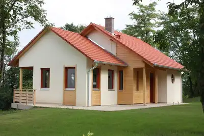 Image de 4 bedroom accommodation in Szólád