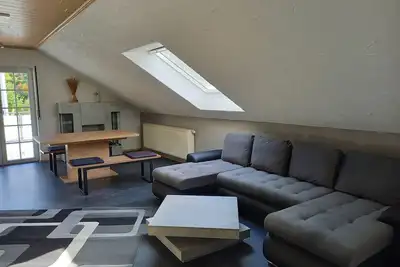Image de Gemütliche, Moderne Ferienwohnung im Herzen der Pfalz. Wanderwege in der Nähe