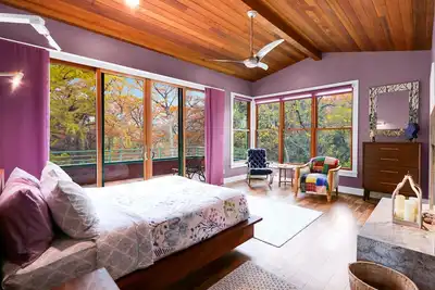 Image de Cypress Star I Located on Cypress Creek next to Blue Hole