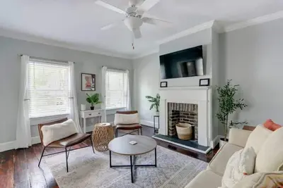 Image de The Olive Trio - 3 Homes | Sleeps 14 + Pets!