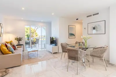 Azahara1 Beautiful apartment frontline golf