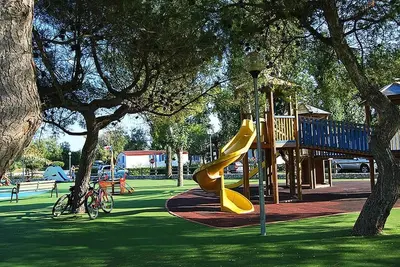Image de Vacation village Pino Mare Mobilehome Gold for 6 people