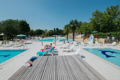 Image de Feriendorf Sabbiadoro Mobilehome Wood für 4 Personen