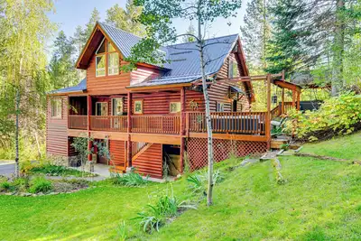 Image de Dreamy Alpine Cabin w/ Hot Tub, Fireplace & More!