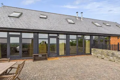 Image de Tithe Barn, Little Upton Farm