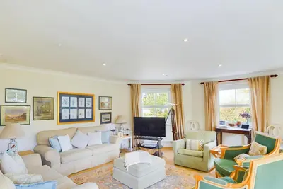 Image de Solent Landing No. 16: Beach Retreat