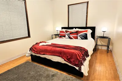 Image de Spacious 4br Silicon Valley Retreat in Santana Row