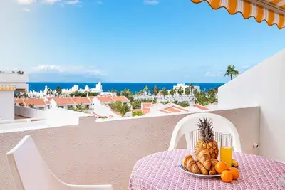 Image de Apartamento Cerca de la Playa San Eugenio