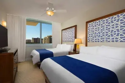 Image de Marriott's Crystal Shore Steps away to the Ocean. Gulf Side. Balcony