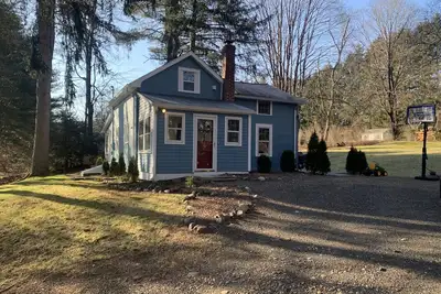 Image de Cozy family and pet friendly 3br Home