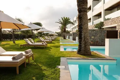 Image de ISholidays Amirandes Swim up Superior & PrivGarden