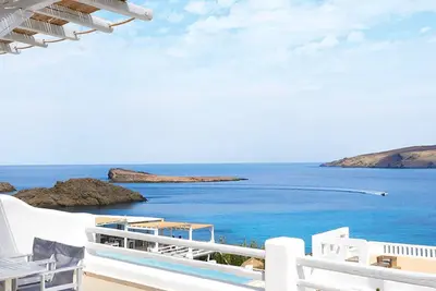 Image de ISholidays Mykonos Lolita Superior Suite