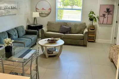 Image de Close to everything! Perfect basecamp for Wpb