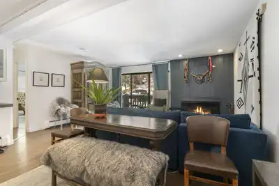 Image de Wonderful Condo, On Shuttle Route, Just Minutes to Slopes