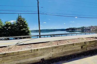 Image de Lake Winnisquam Condo with Lake Views