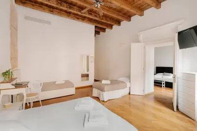 Image de Family interconnected suite