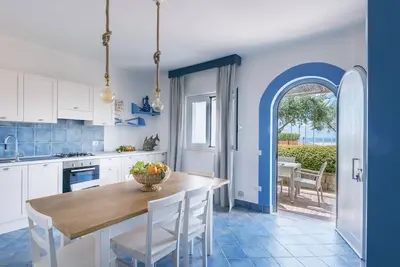 Matte- Sea view flat located in the Ruve Bianche Residence with swimming pool and private beach