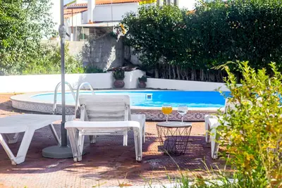 Villa 'Quinta Da Avó' avec piscine privée, Wi-Fi et climatisation