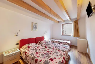 Appartement 'Latemar Casa Alma' avec vue sur les montagnes, balcon et Wi-Fi