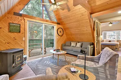 Image de Whispering Woods Relaxing Retreat at Big Bear Lake