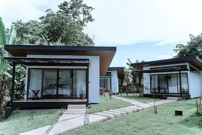 Image de Bungalow Moderno Equipado #1