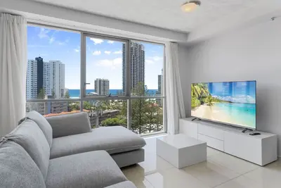 Image de Renovated Ocean View 2bdr *Parking/Netflix/Pool*